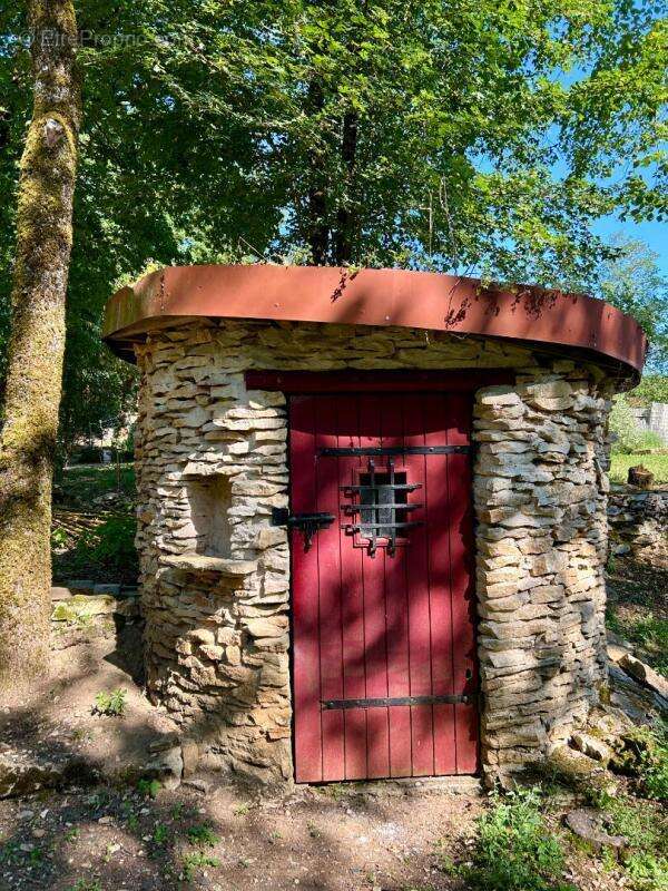A vendre, en exclusivité, superbe périgourdine en pierre au coeur du Périgord vert - photo 4