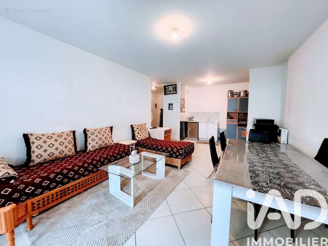 Photo 2 - Appartement à CONFLANS-SAINTE-HONORINE