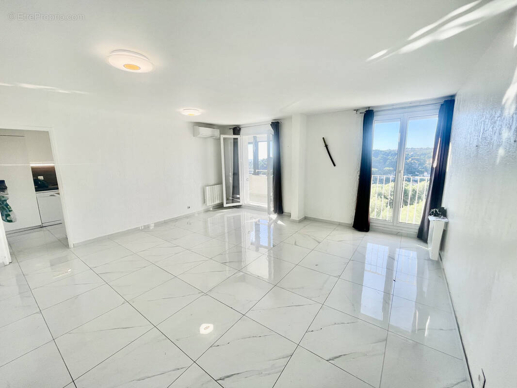 n°2 - Appartement à MARSEILLE-13E