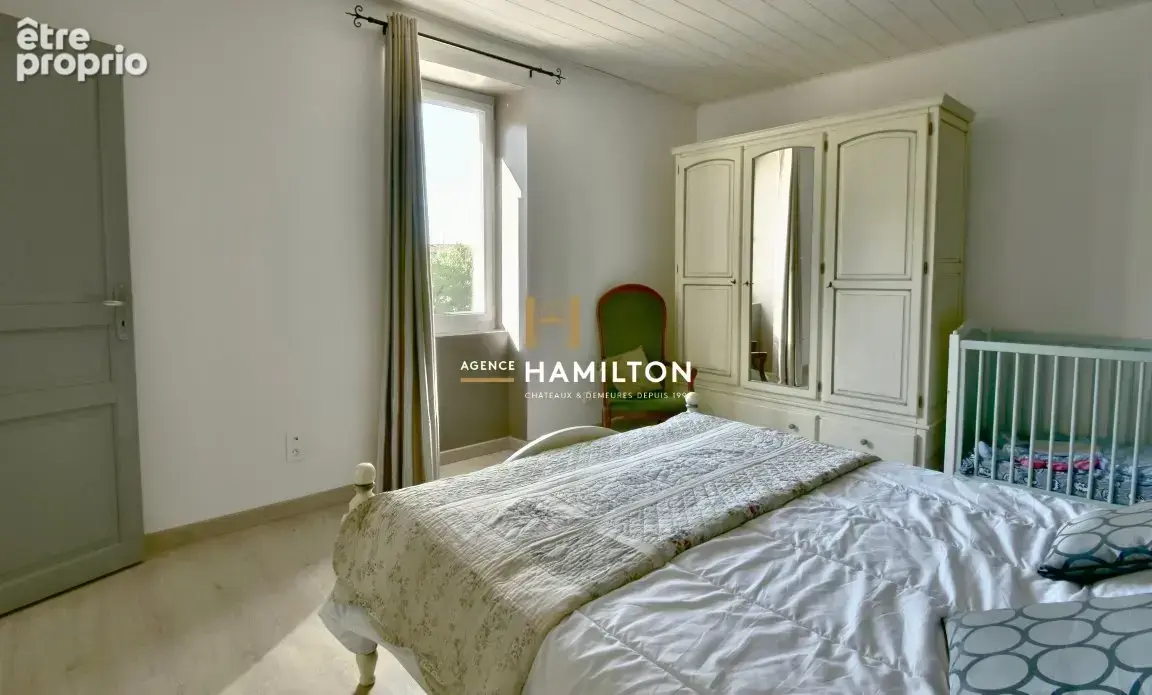 Superbe maison en pierre rénovée, avec bois et terrains attenants - photo 5