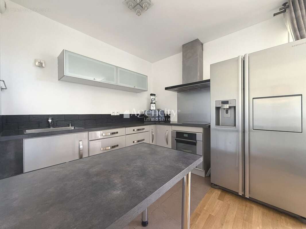 Appartement 61 m² à Bussy-Saint-Georges  - photo 3