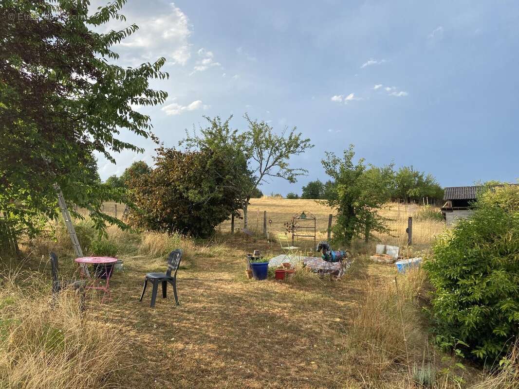 Maison 80 m² à Chateauneuf-La-Foret  - photo 4