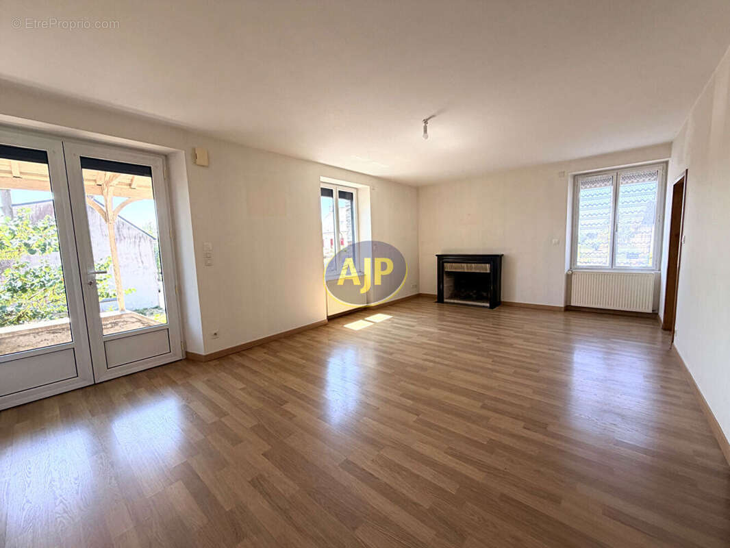 Maison Bourg 9 pièces 199m2, 1580 m² terrain - photo 5