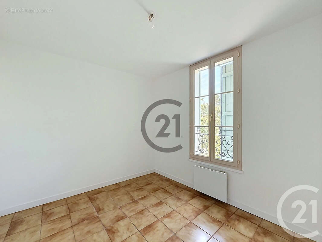 Appartement 61 m² à Troyes  - photo 8
