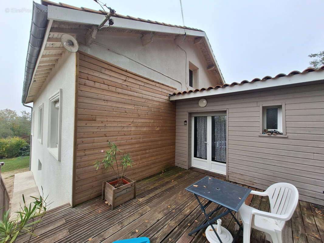 Maison à LA CROIX-BLANCHE