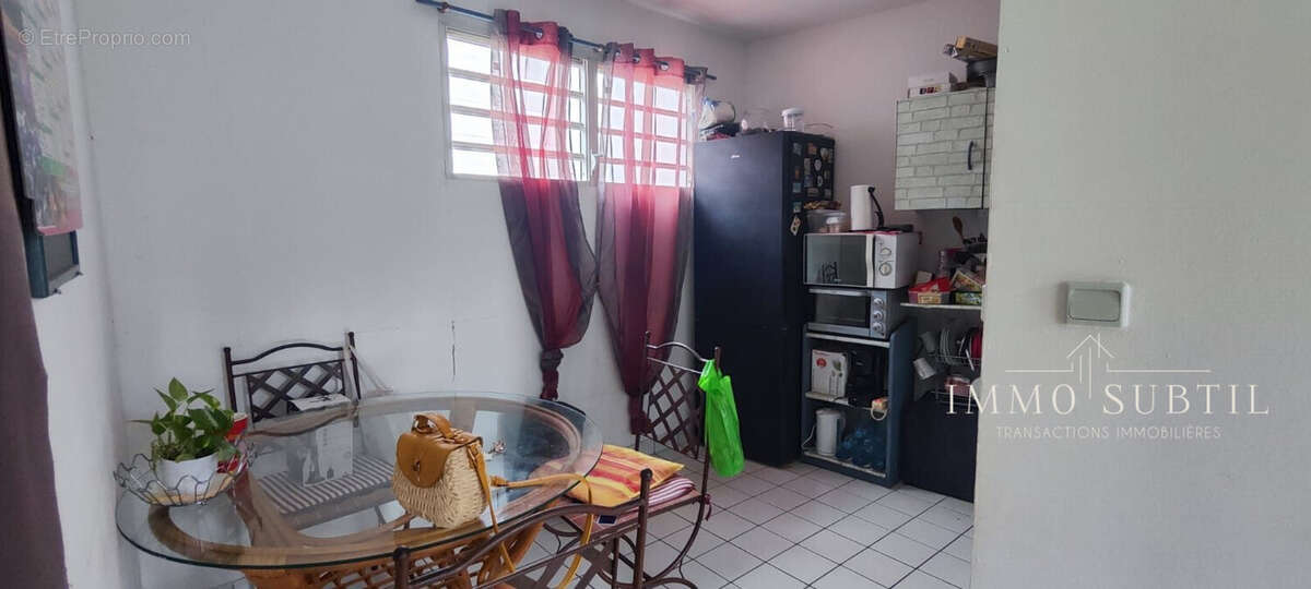 Appartement à POINTE-A-PITRE