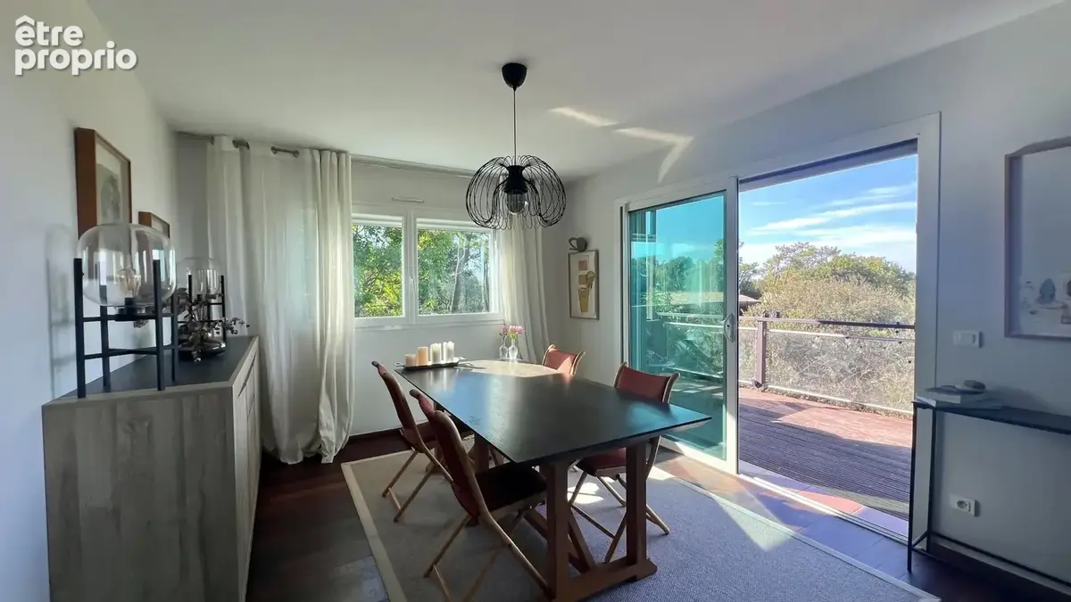 Maison 6 pièces 191 m² à vendre à Gujan-Mestras (33470) - photo 4
