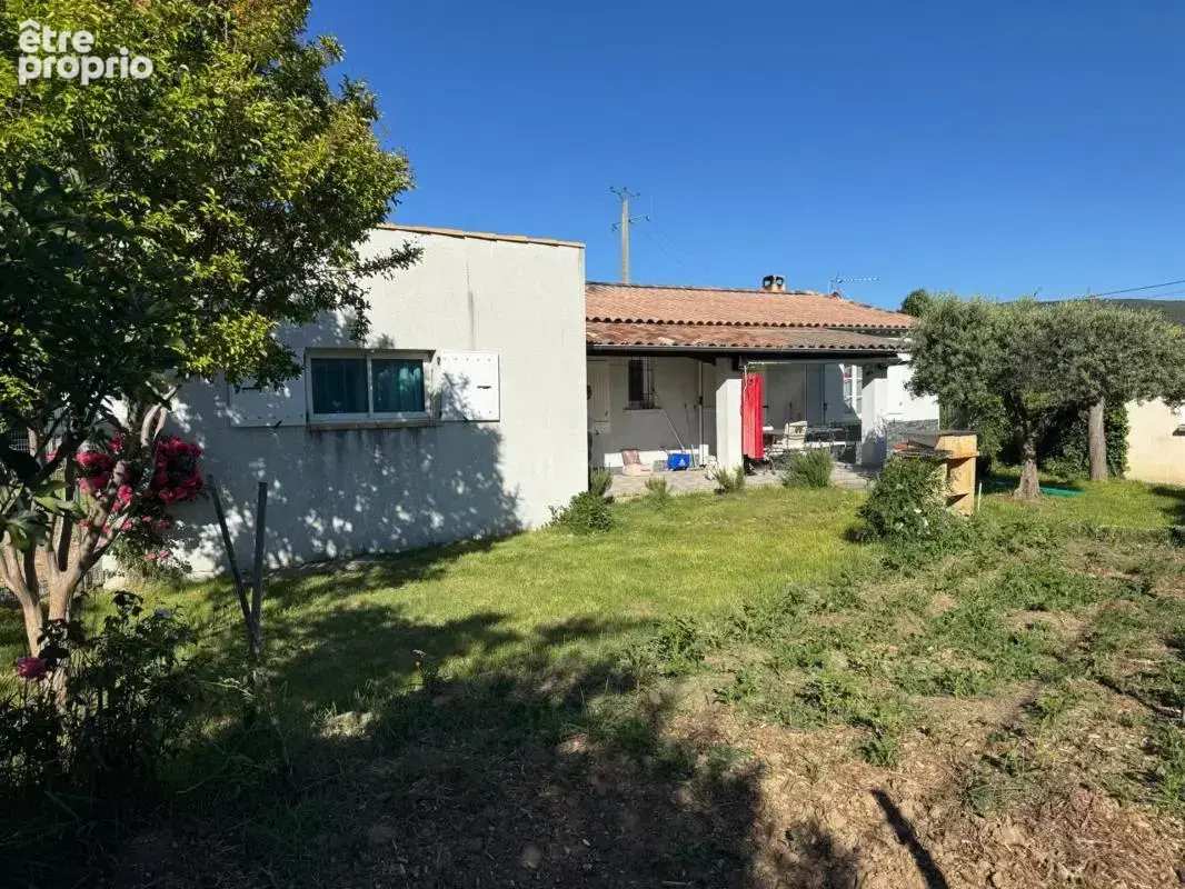 Vente Maison de Plain-Pied T5-4 avec Piscine et Garages – Peyruis (04) - photo 7