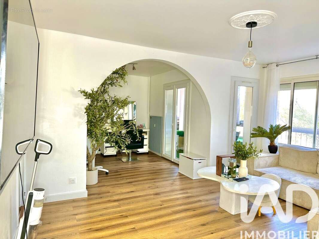 Photo 4 - Appartement à LA VALETTE-DU-VAR