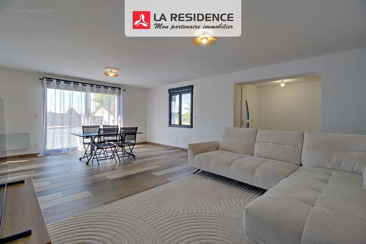 Maison à SAINT-MARCEL