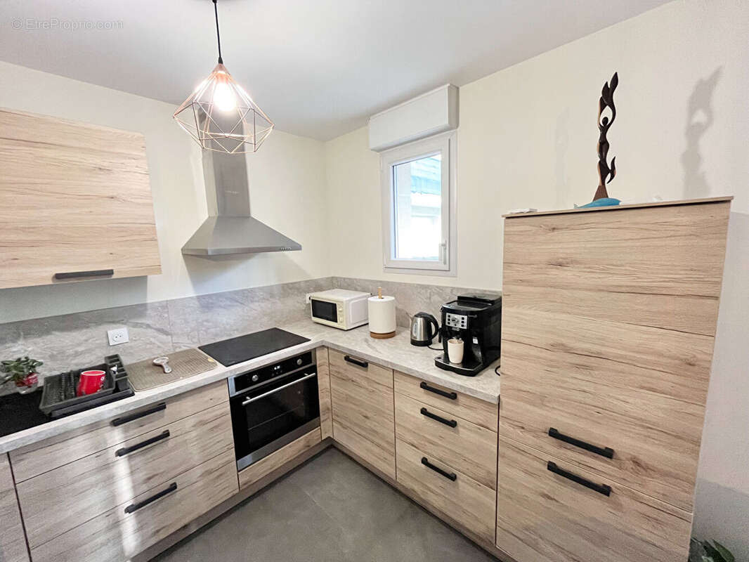 Appartement à SAINT-CYR-SUR-LOIRE