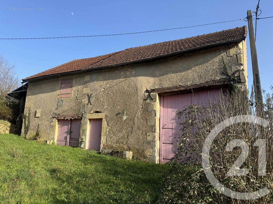 Maison à CHALLEMENT