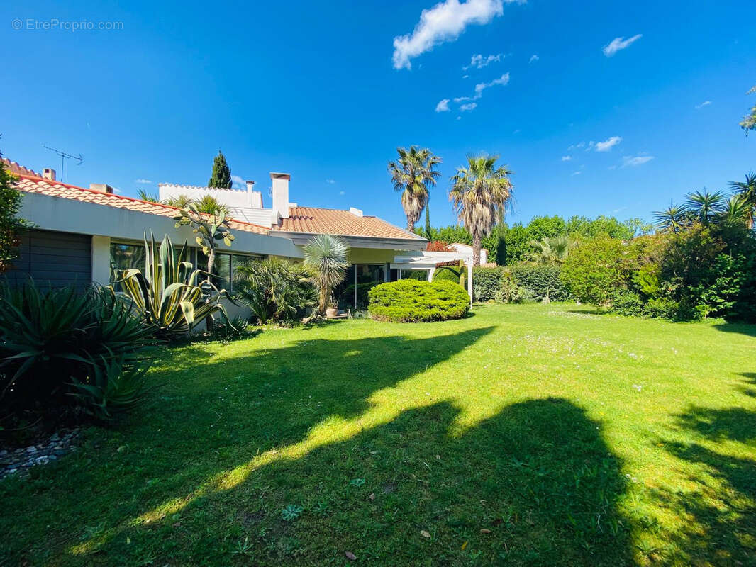 Maison à SAINT-CYPRIEN