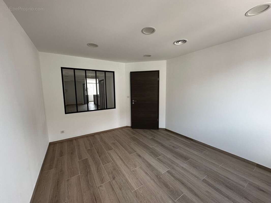 Commerce à ILLFURTH