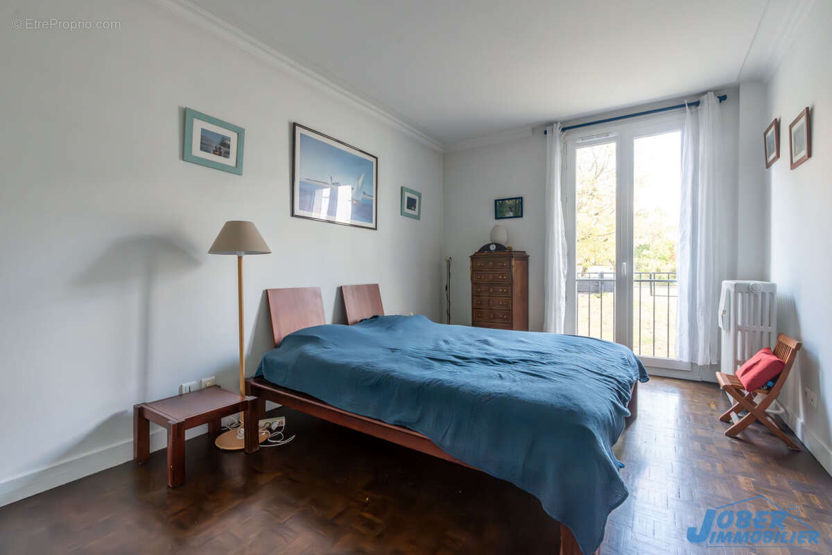 Appartement à NOGENT-SUR-MARNE