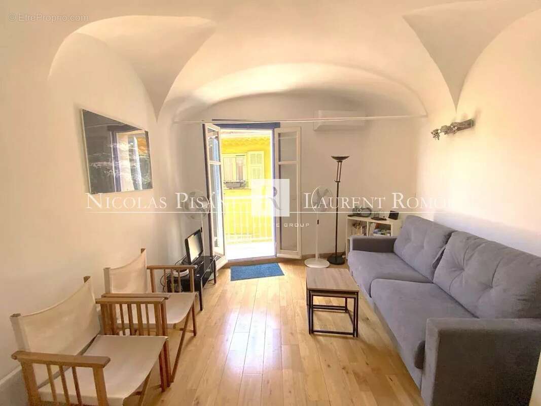 Appartement à VILLEFRANCHE-SUR-MER