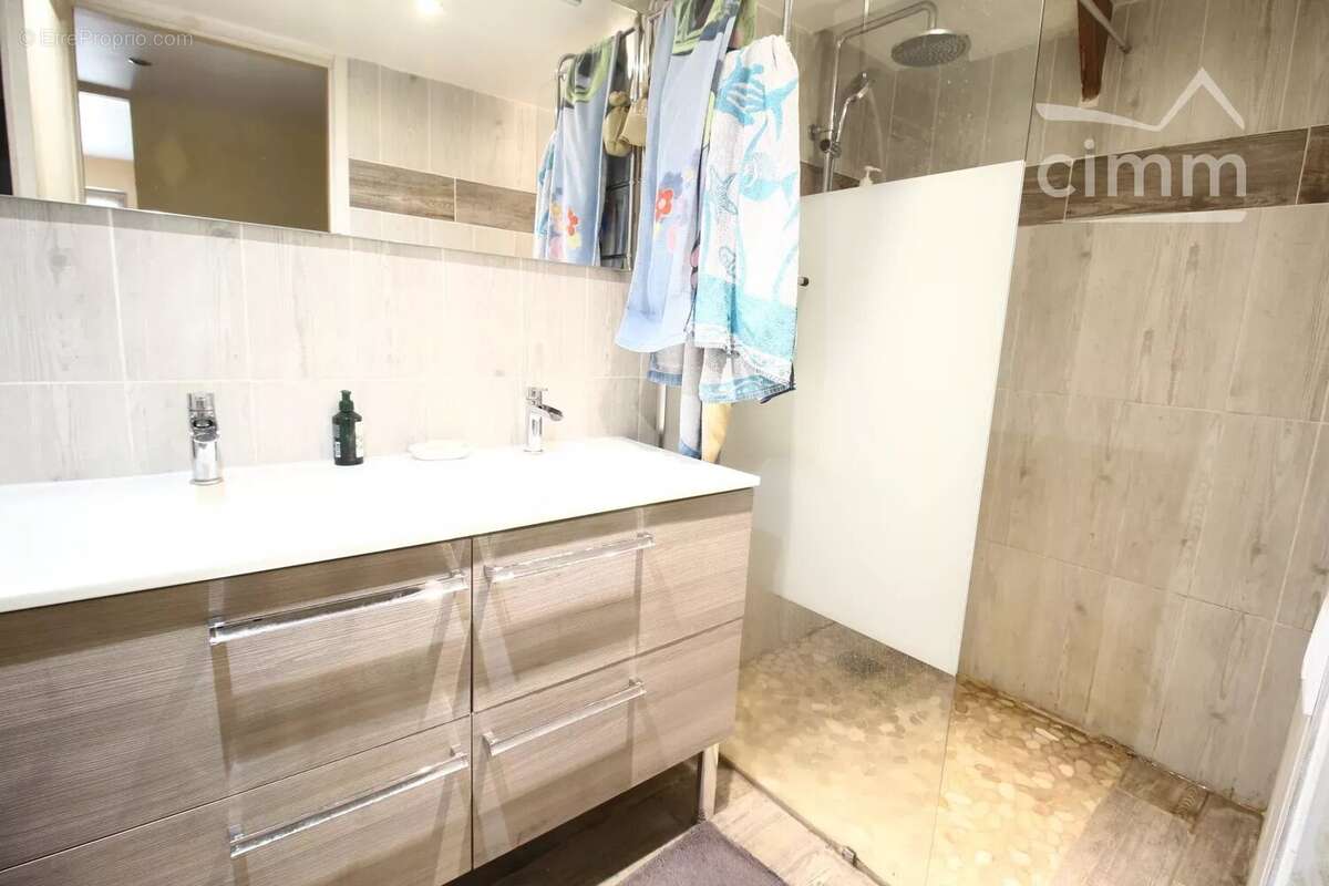 Maison à SAINT-JEAN-DE-PARACOL