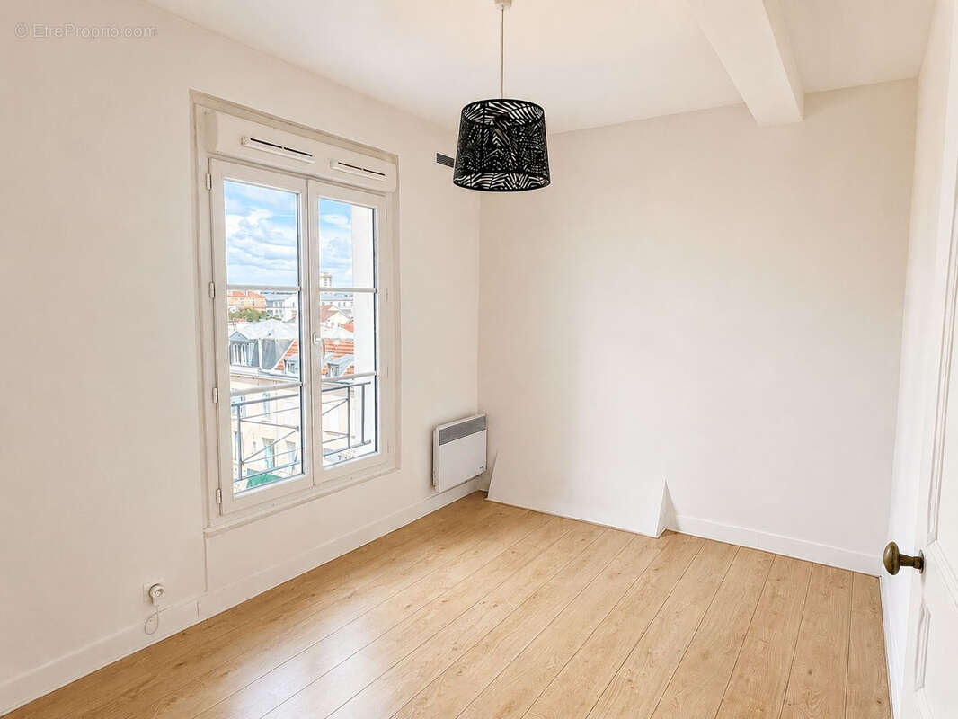 Appartement à NANTERRE
