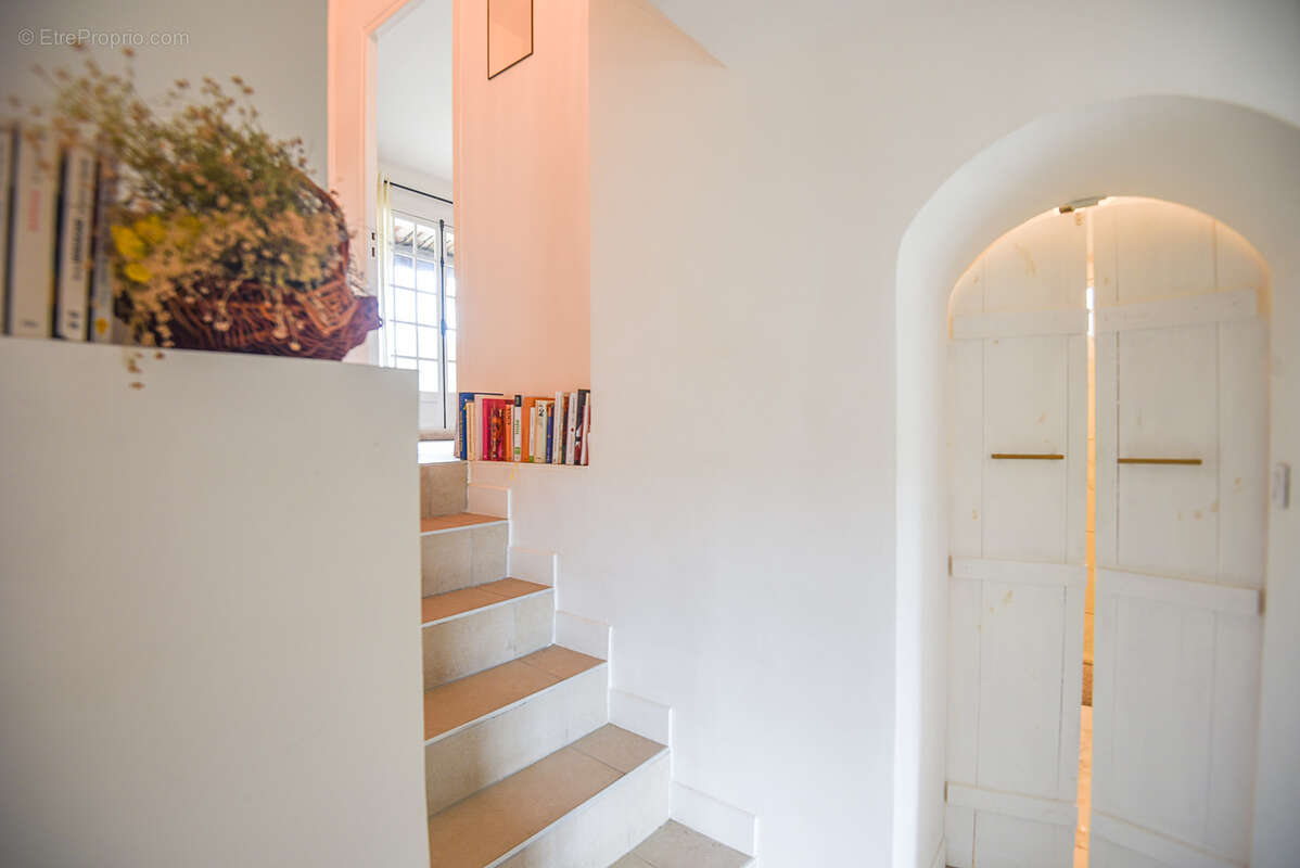 Maison à TOURTOUR