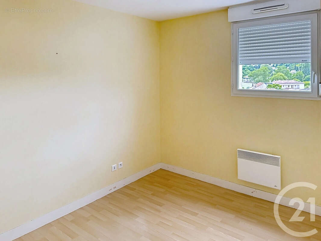 Appartement 56 m² à Angouleme  - photo 6
