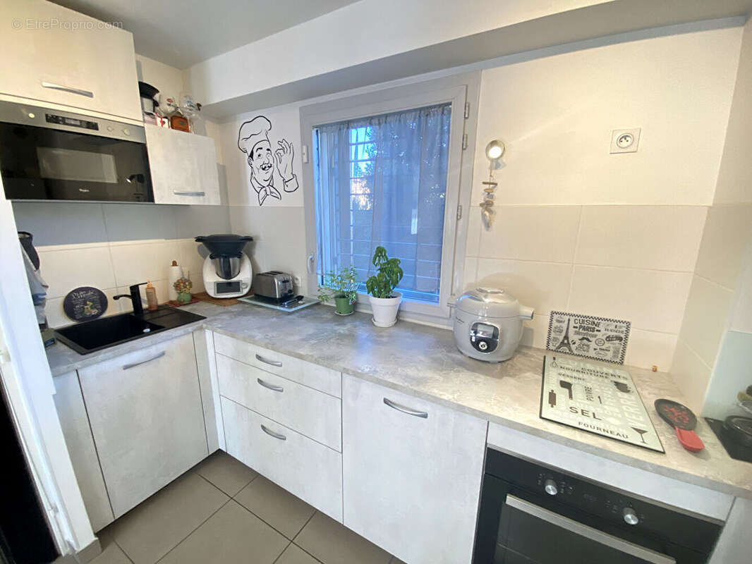 Photo 3 - Maison à SIMIANE-COLLONGUE