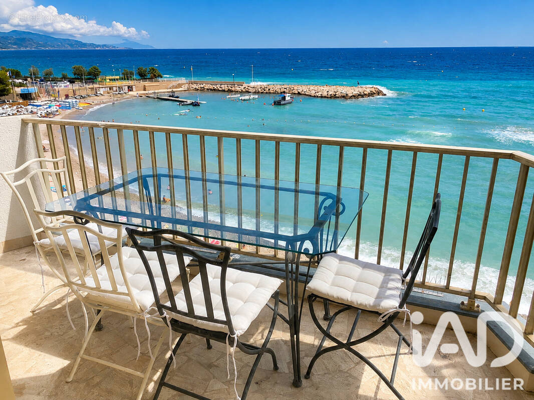 Photo 1 - Appartement à ROQUEBRUNE-CAP-MARTIN