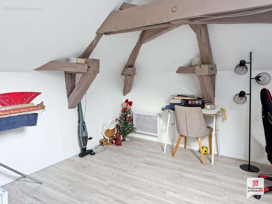 Maison à SABLE-SUR-SARTHE
