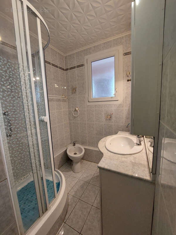 Appartement à SALON-DE-PROVENCE