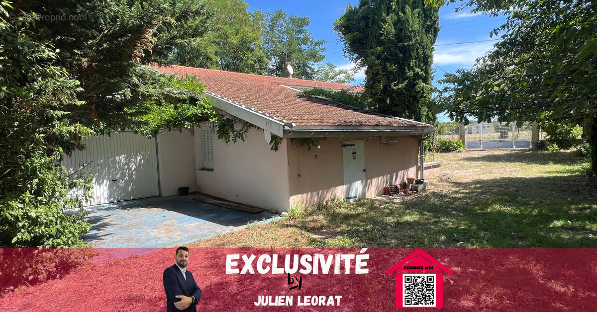 Maison à LAPEYROUSE-MORNAY