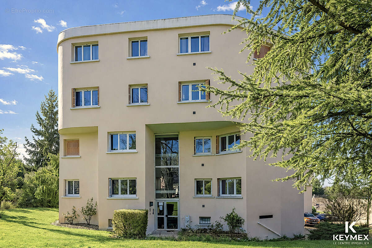 Appartement à CORMEILLES-EN-PARISIS