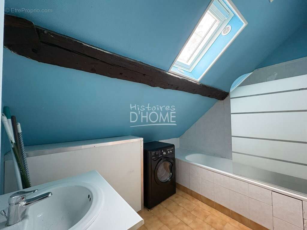 Appartement à LA FERTE-GAUCHER