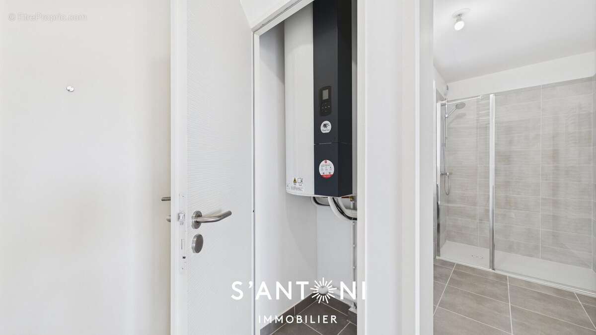 Appartement à SAUVIAN