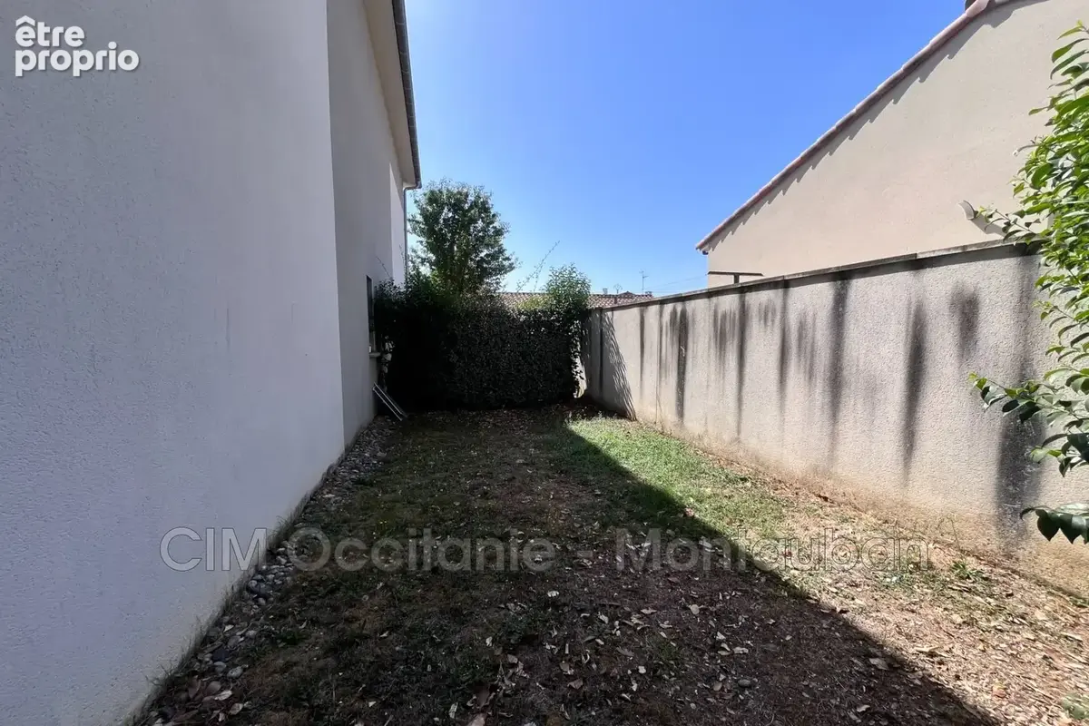 Appartement 2 pièces 44 m² à vendre à Portet-Sur-Garonne (31120) - photo 2