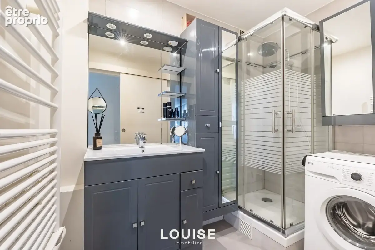 Appartement 50 m² à Paris-16e  - photo 7