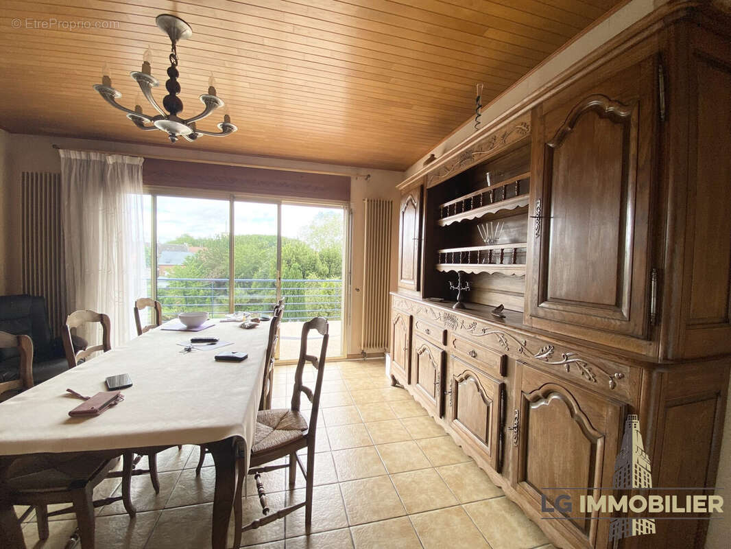 Maison 171 m² à Roye  - photo 4