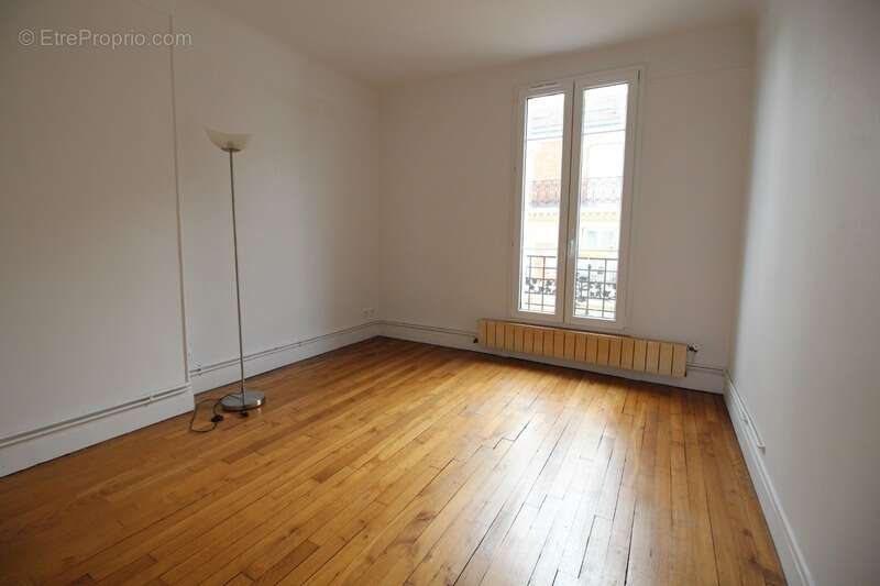 Appartement à LEVALLOIS-PERRET