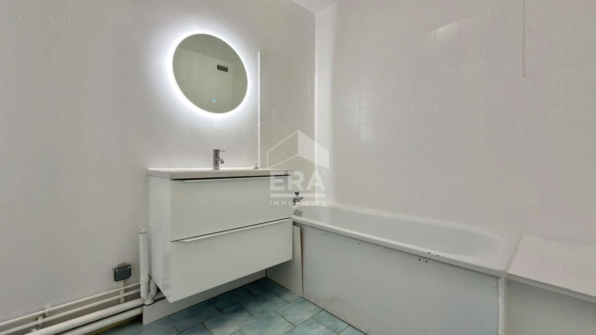 Appartement à CORBEIL-ESSONNES