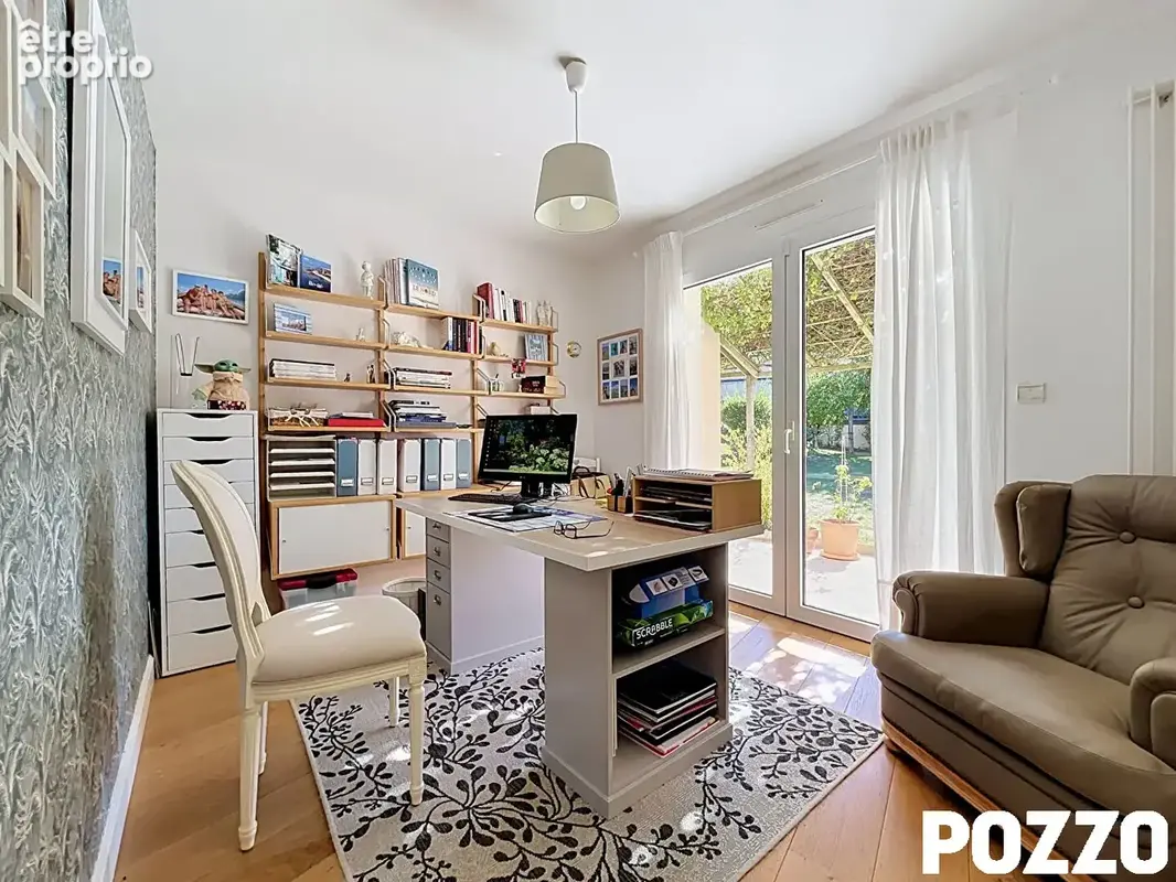 DONVILLE LES BAINS - Superbe maison de 182m² - Vue mer - Sous-sol complet de 112m² - photo 8