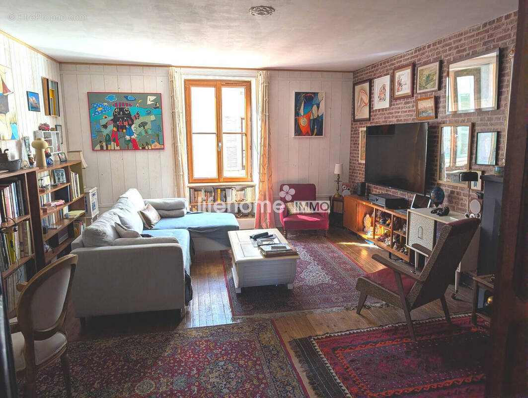 Maison à SAINT-SAVIN