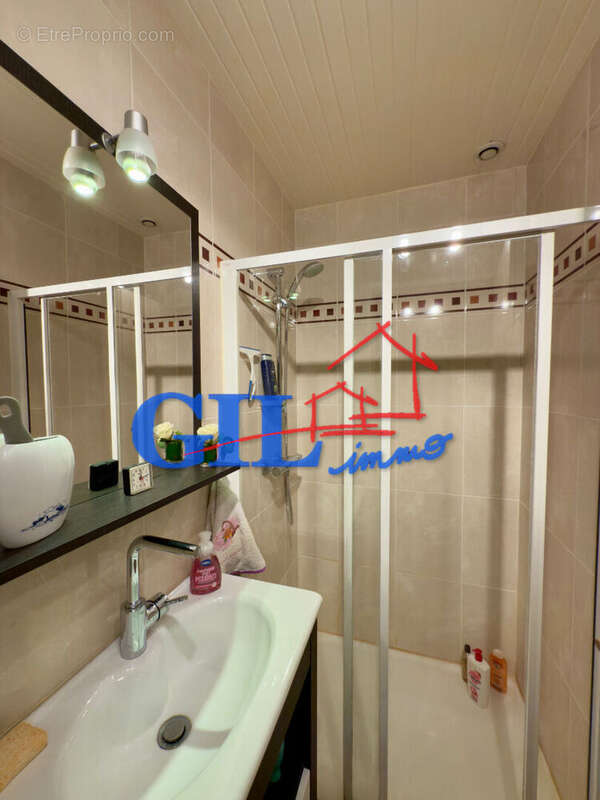 Maison à SAVIGNY-LE-TEMPLE