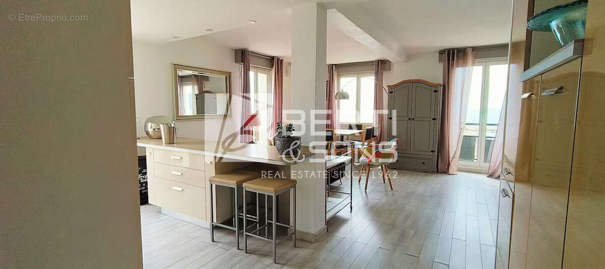 Appartement à CANNES