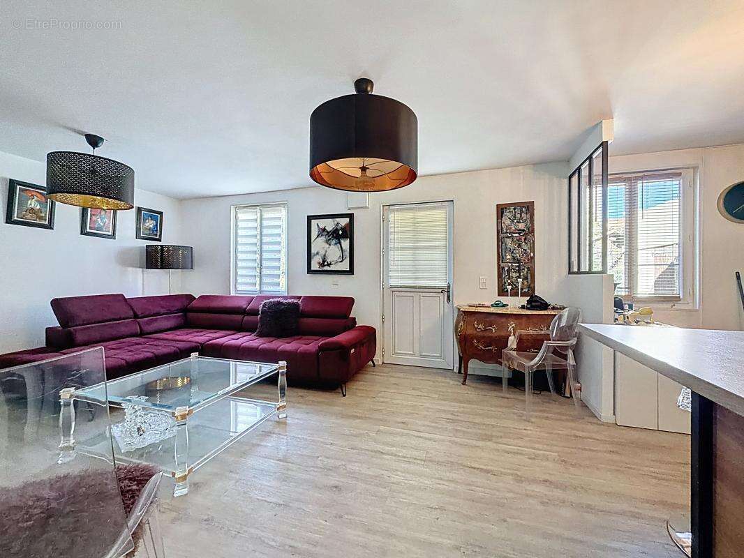 Appartement à SAINT-RAPHAEL