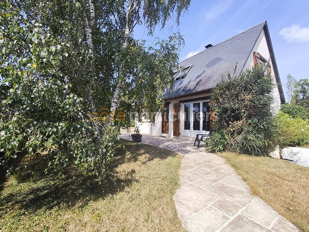 Maison à HOTOT-EN-AUGE