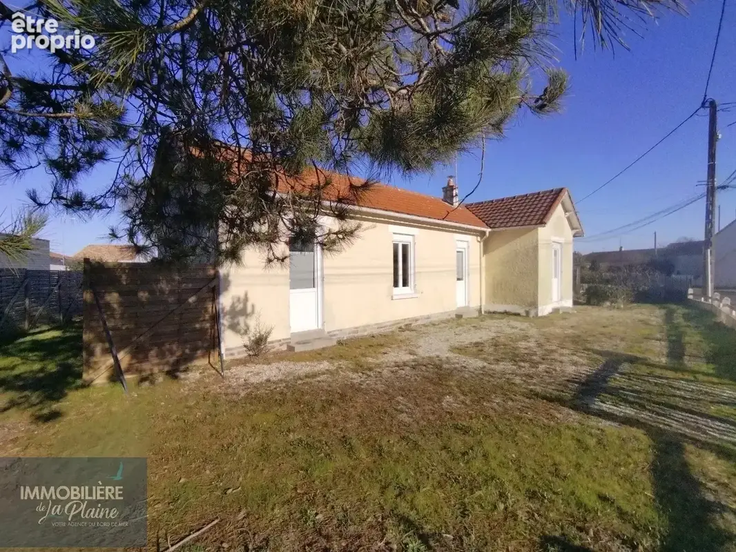Maison de plain-pied à Port Giraud - photo 7