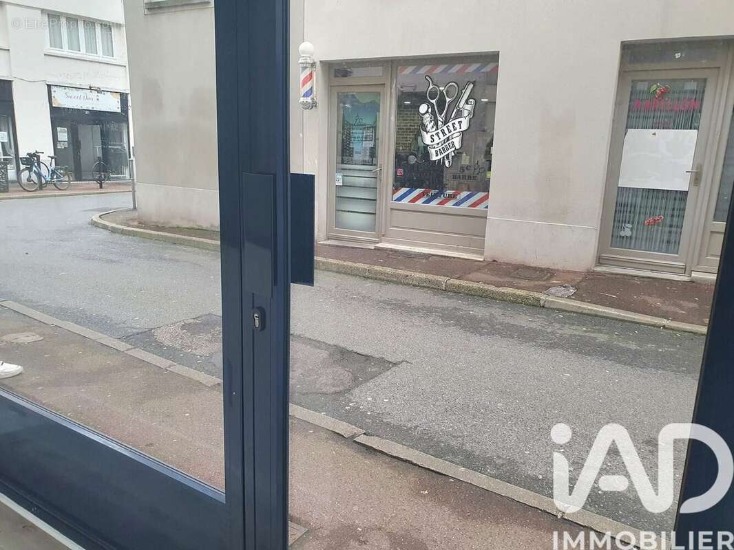 Photo 2 - Commerce à MEAUX
