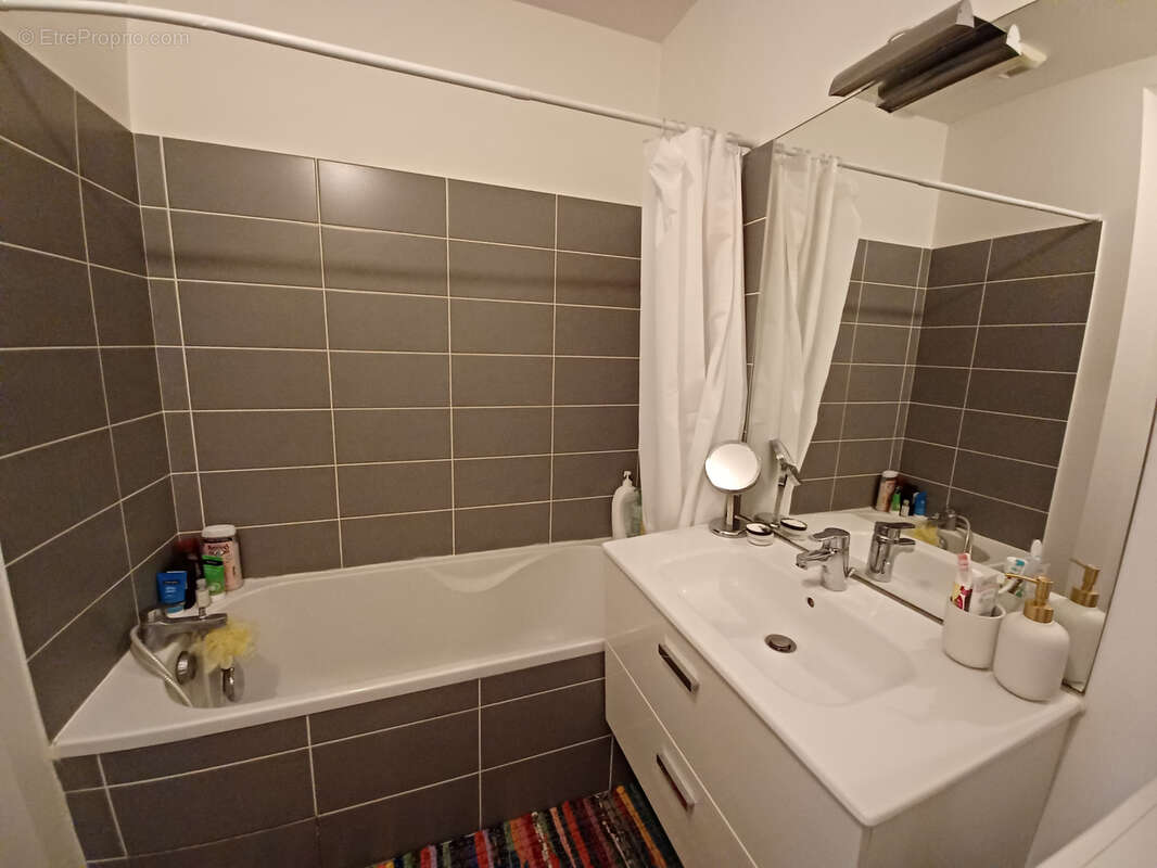 Appartement à CALUIRE-ET-CUIRE