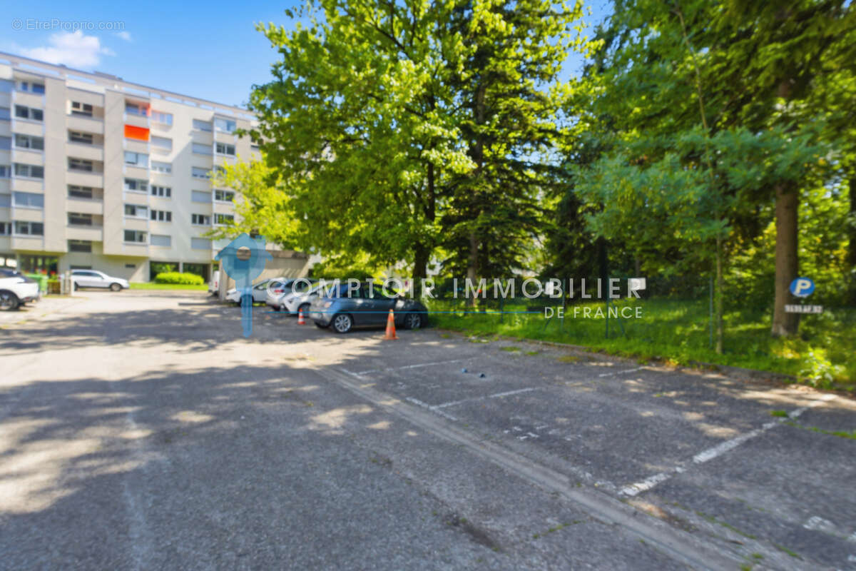 Appartement à MEYLAN