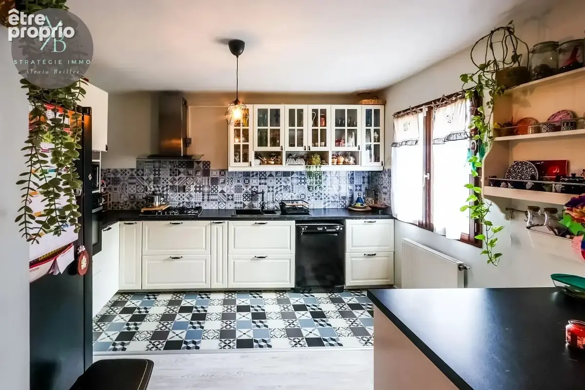 Maison 8 pièces 175 m² à vendre à Gisors (27140) - photo 3