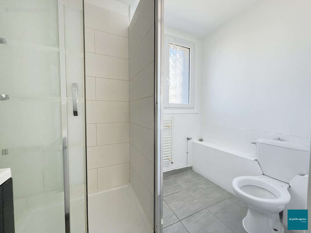 Appartement à HEROUVILLE-SAINT-CLAIR