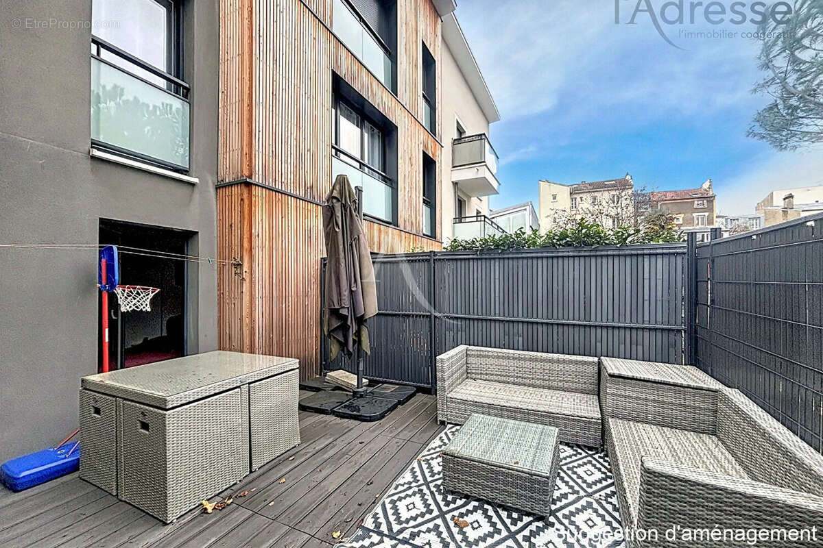 Appartement à SURESNES
